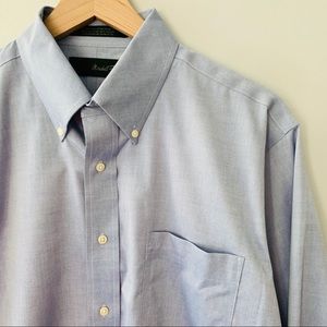 Marshall Fields Dress Shirt Button down